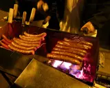 Kiełbasa z Niebieskiej Nyski: Kultowa legenda Krakowa czy warto?