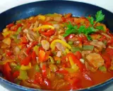 Pomidory na obiad: 15+ przepisów od szybkiej zupy po ragù!