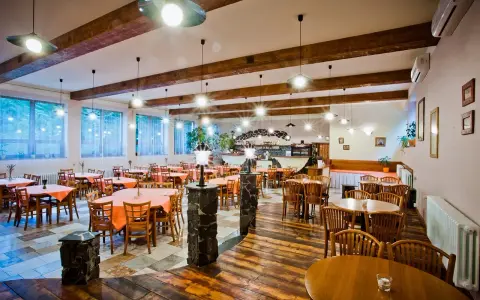 Bar & grill w Polsce: Sekrety smaku, trendy i jak wybrać najlepszy?