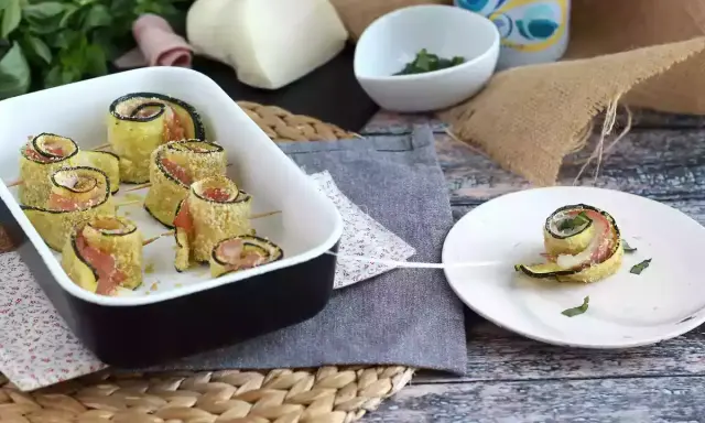 Co z cukinii na obiad? Odkryj szybkie i smaczne przepisy!
